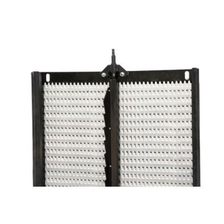 Grille supérieur Réf. AH172942 pour JOHN DEERE Grille supérieur Réf. AH172942 pour JOHN DEERE