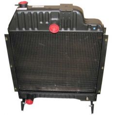 Radiateur 3050 - 3065 et 6120 - 6140 pour MASSEY FERGUSON Radiateur 3050 - 3065 et 6120 - 6140 pour MASSEY FERGUSON