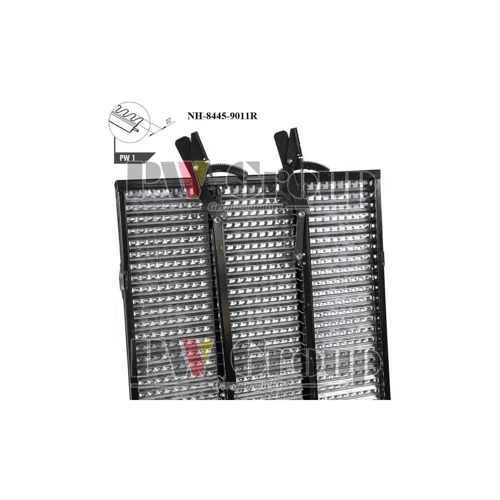 Grille superieur Petersen  Réf. 84459011 - New Holland