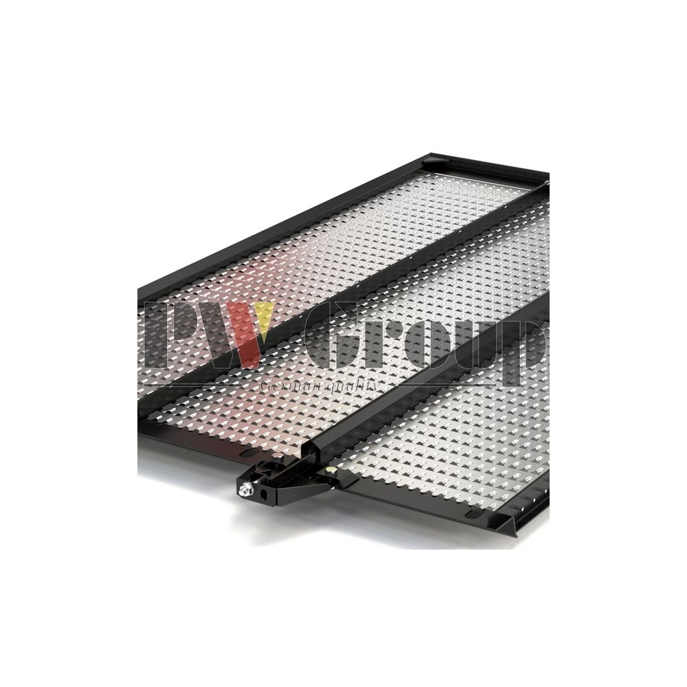 Grille inférieure Rèf. AZ100698 pour JOHN DEERE