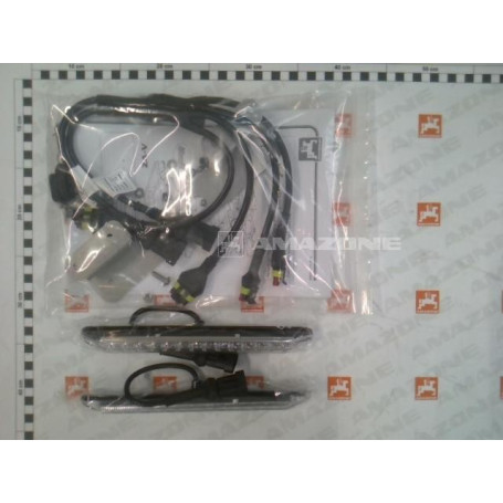 Eclairage ATT AV za/acc Réf. 107624 - AMAZONE Eclairage ATT AV za/acc Réf. 107624 - AMAZONE