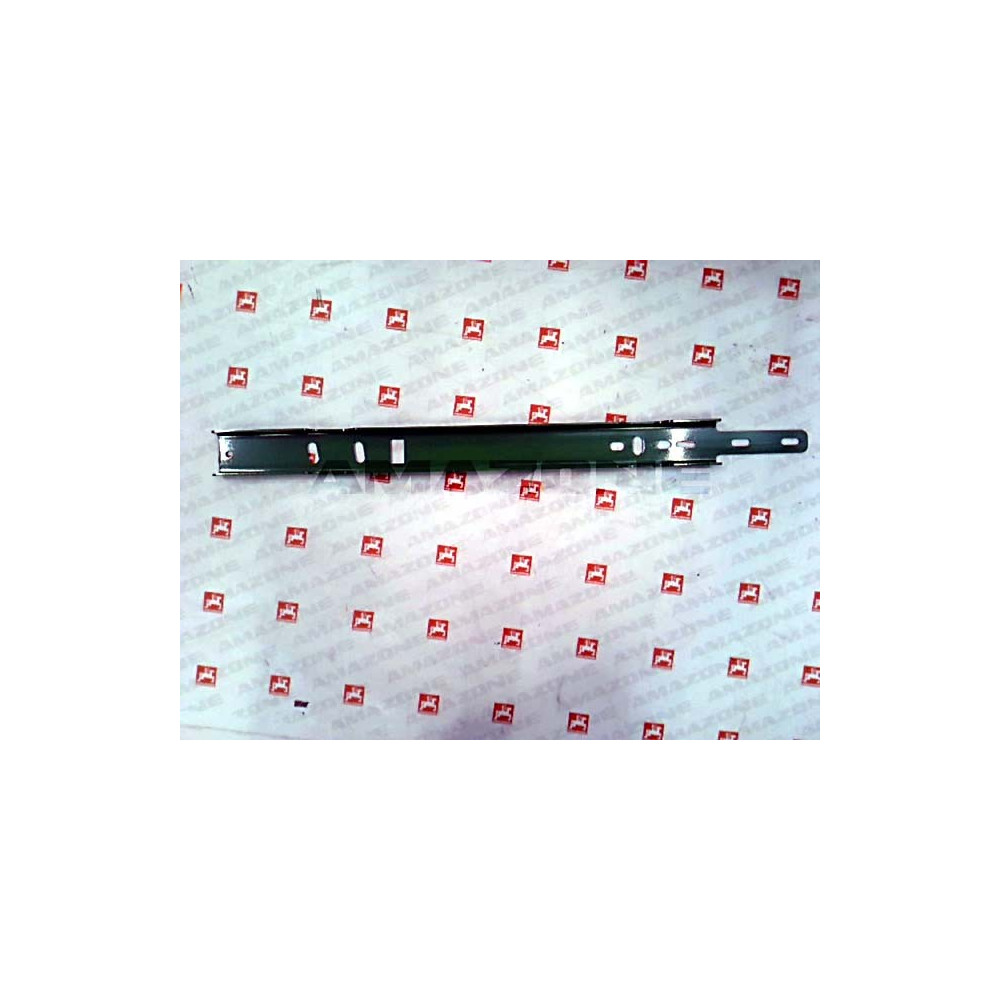 Support fixation tuyau UX 117437 Amazone