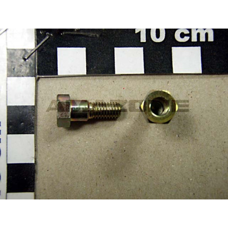 ECROU M6 POUR BOITIER Réf. 3028600 AMAZONE ECROU M6 POUR BOITIER Réf. 3028600 AMAZONE