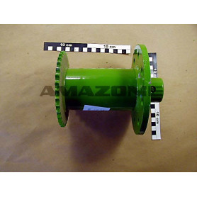 Moyeu roue II droite D8/S 3840500 Amazone