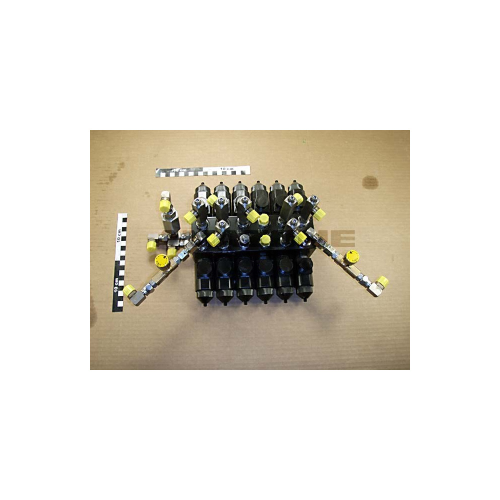  BLOQUE HYDRAULIQUE 12 SORTIES    UX Réf. 932422 AMAZONE
