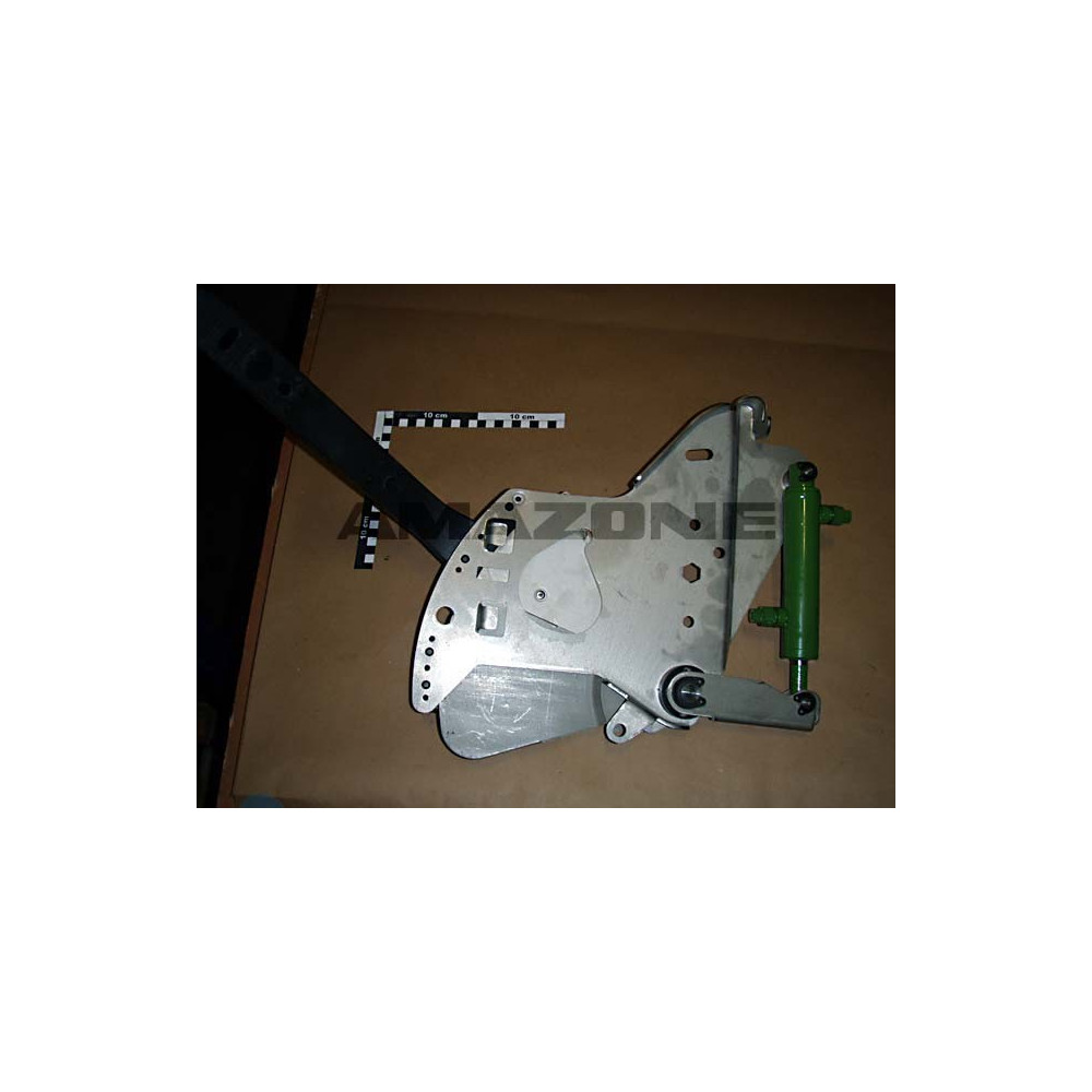 Dessous caisse cpl gauche 933088 Amazone