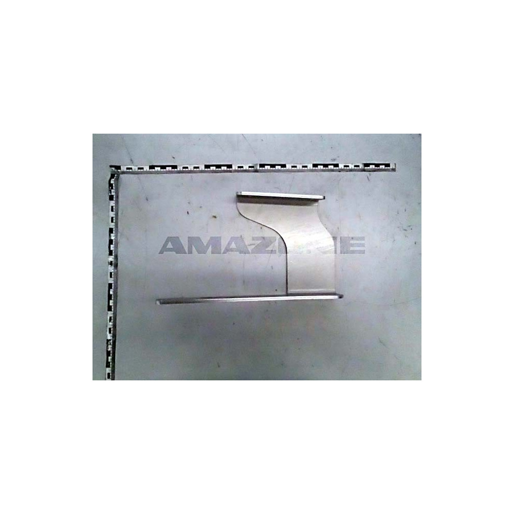 Piece de fixation interieur 945016 Amazone