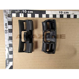 Pince plastique noire 946729 Amazone