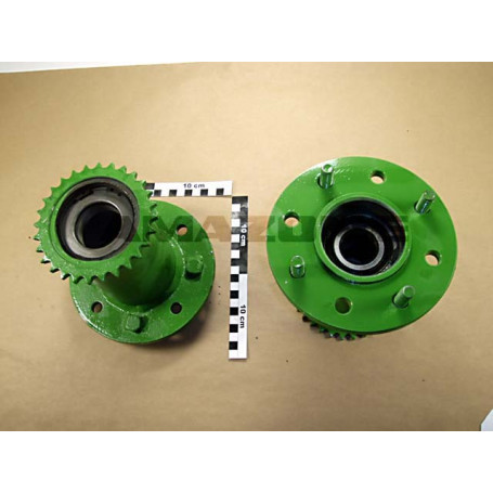 MOYEU DE ROUE DENTE D/G CPT D9 Réf. 957141 AMAZONE MOYEU DE ROUE DENTE D/G CPT D9 Réf. 957141 AMAZONE