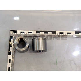 Ecrou 24X1/8 h.30(a souder lame NI 974245 Amazone
