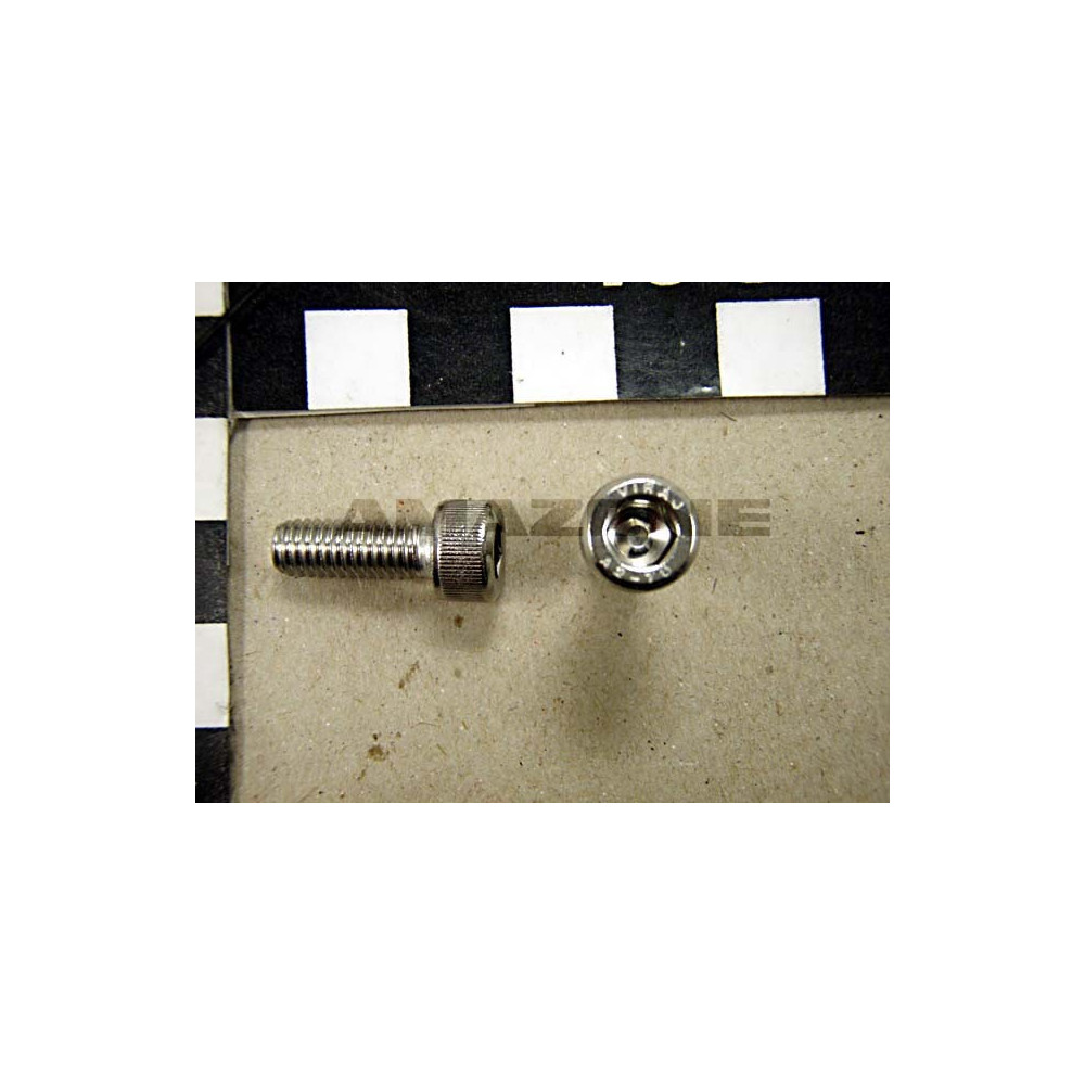 Vis 06X 16 4762 A2-70 DA778 Amazone