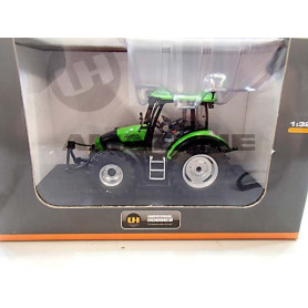 maquette tracteur deutz k100(1/32) AMAZONE IC232