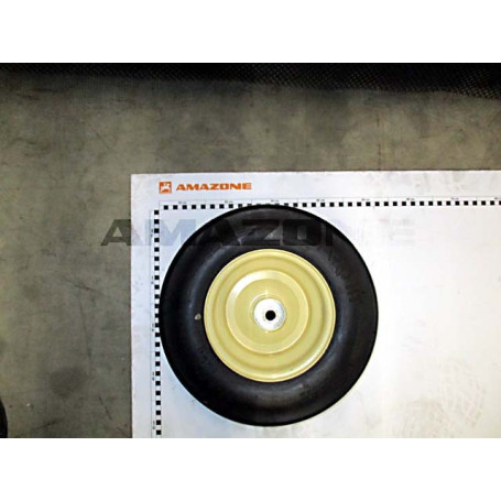 ROUE CPTE 16X6.50-8 GHLT02 135-150 Réf. LE118 AMAZONE ROUE CPTE 16X6.50-8 GHLT02 135-150 Réf. LE118 AMAZONE