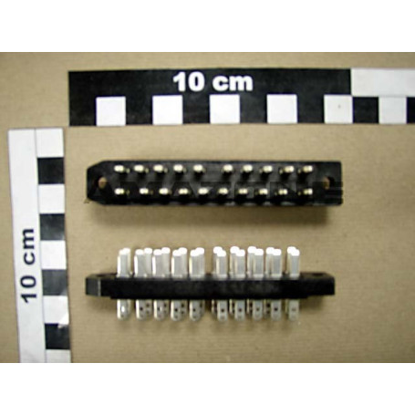 PRISE 20 POLES (NUE) POUR AMALOG Réf. NF129 AMAZONE