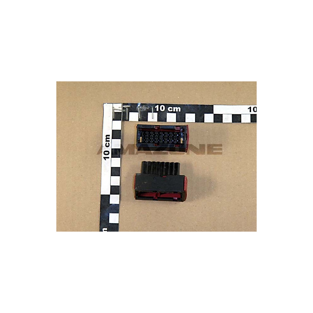 Cache prise 16 poles NF325 Amazone