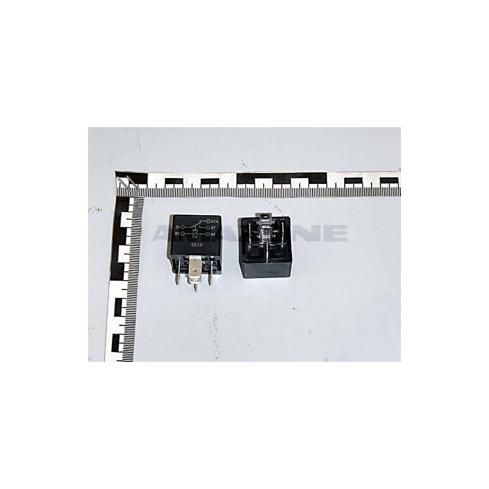 Relais 12V 20A NM038 Amazone