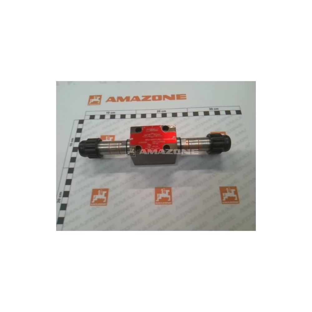Valve 4/3 pantera Y17260150 Amazone