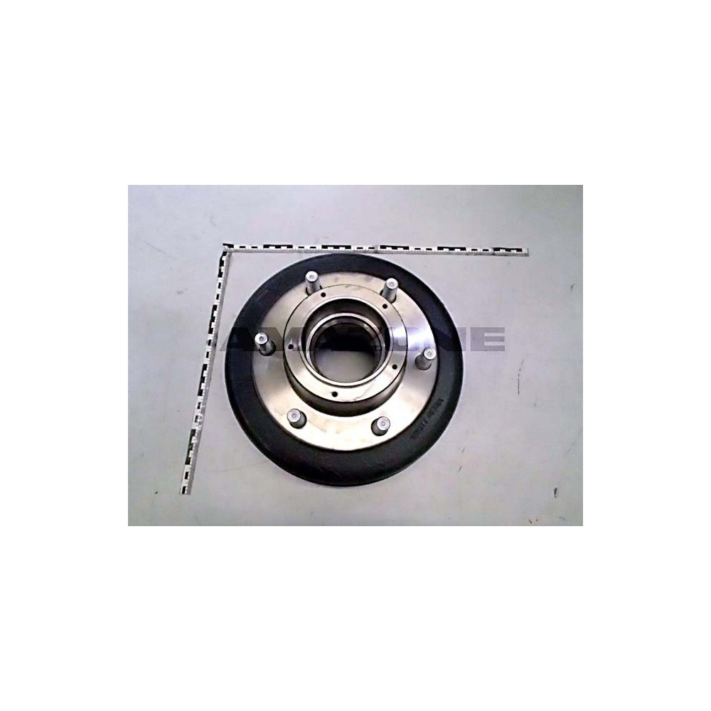 Tambour de frein Y402952P002 Amazone
