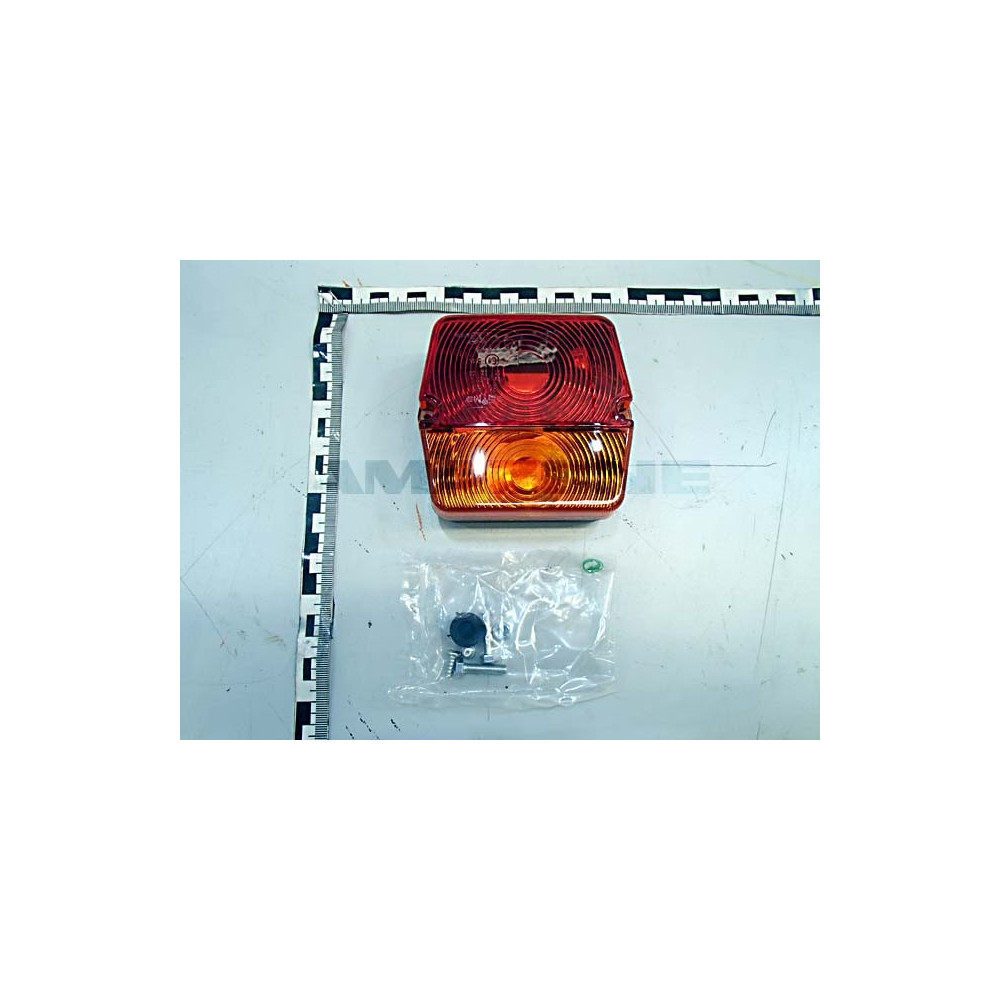 FEU cplt AR catros + special YY00352 Amazone