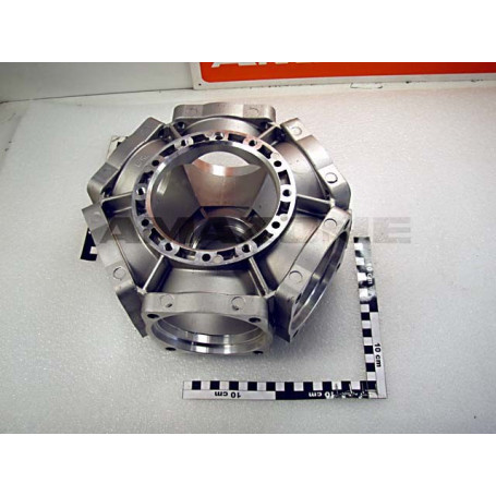 CORPS DE POMPE 6 PISTONS UX Réf. ZF1004 AMAZONE CORPS DE POMPE 6 PISTONS UX Réf. ZF1004 AMAZONE